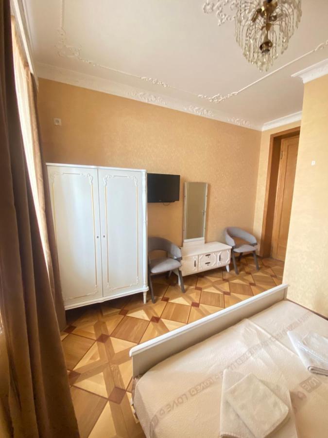 K&N Guesthouse Tbilisi Exterior foto