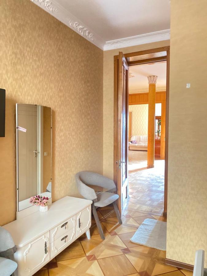 K&N Guesthouse Tbilisi Exterior foto